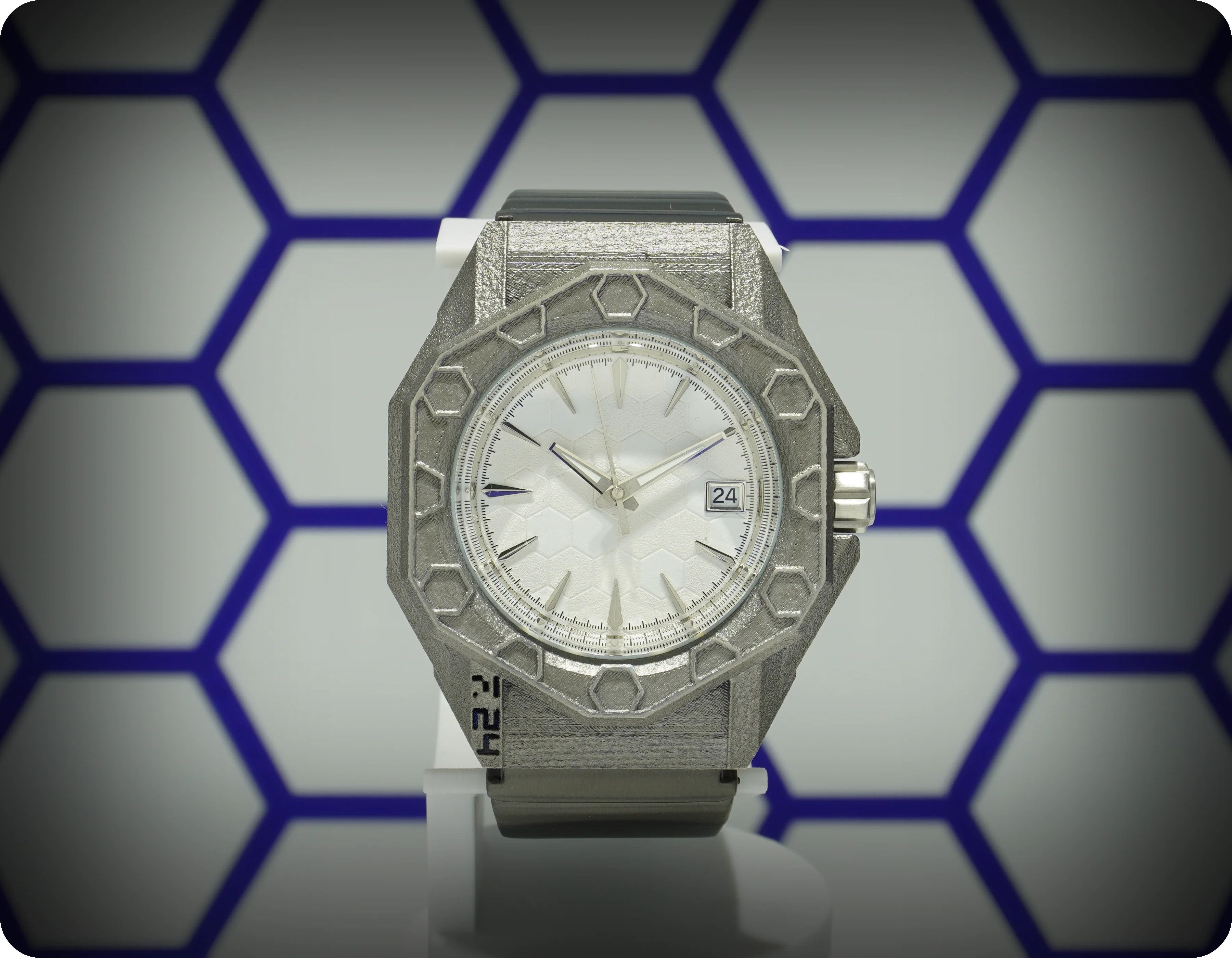 fUSIO24 HexaCore Titan-Uhr als 360-Grad Produktvorschau